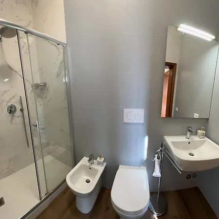 Apartment Tintoretto 1 Con Terrazza Sopra Il Tetto, 3 Bagni, 3 Grandi Da Letto, Super Nuovo *