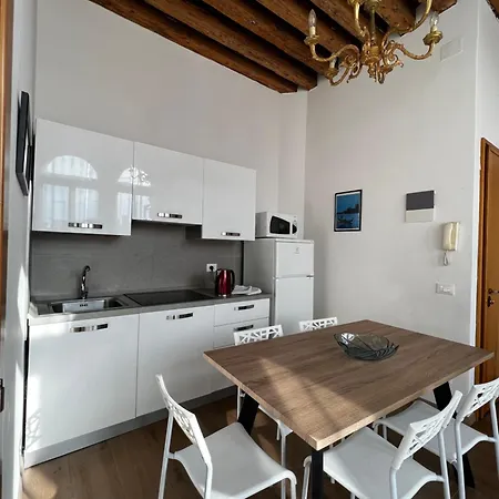 Tintoretto 1 Con Terrazza Sopra Il Tetto, 3 Bagni, 3 Grandi Da Letto, Super Nuovo Apartment Venice