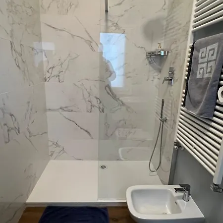 Tintoretto 1 Con Terrazza Sopra Il Tetto, 3 Bagni, 3 Grandi Da Letto, Super Nuovo Διαμέρισμα Βενετία