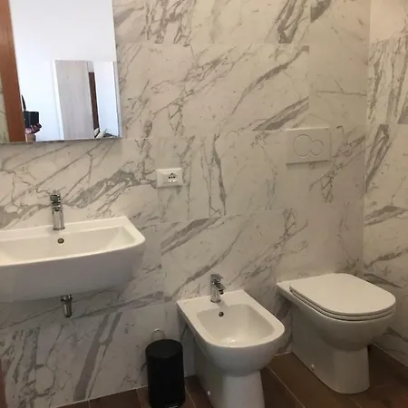 Tintoretto 1 Con Terrazza Sopra Il Tetto, 3 Bagni, 3 Grandi Da Letto, Super Nuovo