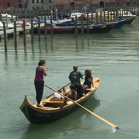Apartment Tintoretto 1 Con Terrazza Sopra Il Tetto, 3 Bagni, 3 Grandi Da Letto, Super Nuovo