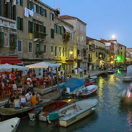 Tintoretto 1 Con Terrazza Sopra Il Tetto, 3 Bagni, 3 Grandi Da Letto, Super Nuovo Apartment Venice