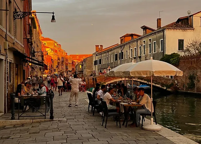 Tintoretto 1 Con Terrazza Sopra Il Tetto, 3 Bagni, 3 Grandi Da Letto, Super Nuovo Venedig