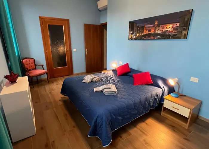 Tintoretto 1 Con Terrazza Sopra Il Tetto, 3 Bagni, 3 Grandi Da Letto, Super Nuovo * Venedig