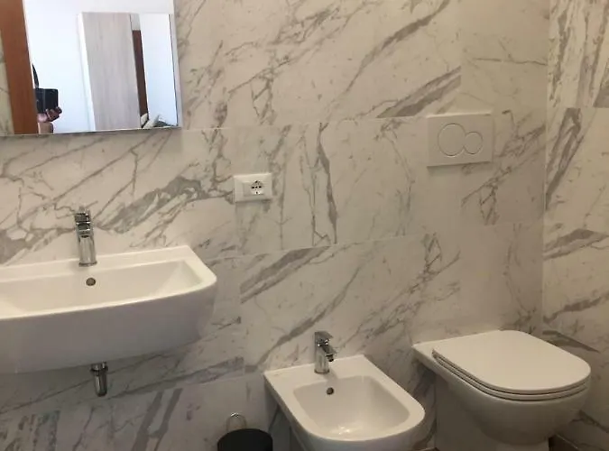 Tintoretto 1 Con Terrazza Sopra Il Tetto, 3 Bagni, 3 Grandi Da Letto, Super Nuovo