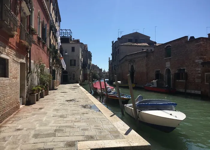 Tintoretto 1 Con Terrazza Sopra Il Tetto, 3 Bagni, 3 Grandi Da Letto, Super Nuovo * Venedig