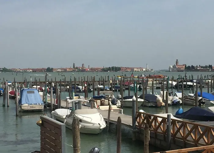 Tintoretto 1 Con Terrazza Sopra Il Tetto, 3 Bagni, 3 Grandi Da Letto, Super Nuovo Apartment Venedig